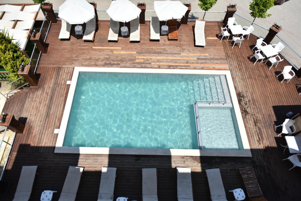 Hotel Kriti Max , Shengjin Shëngjin Buitenkant foto