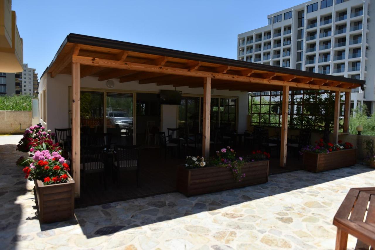 Hotel Kriti Max , Shengjin Shëngjin Buitenkant foto