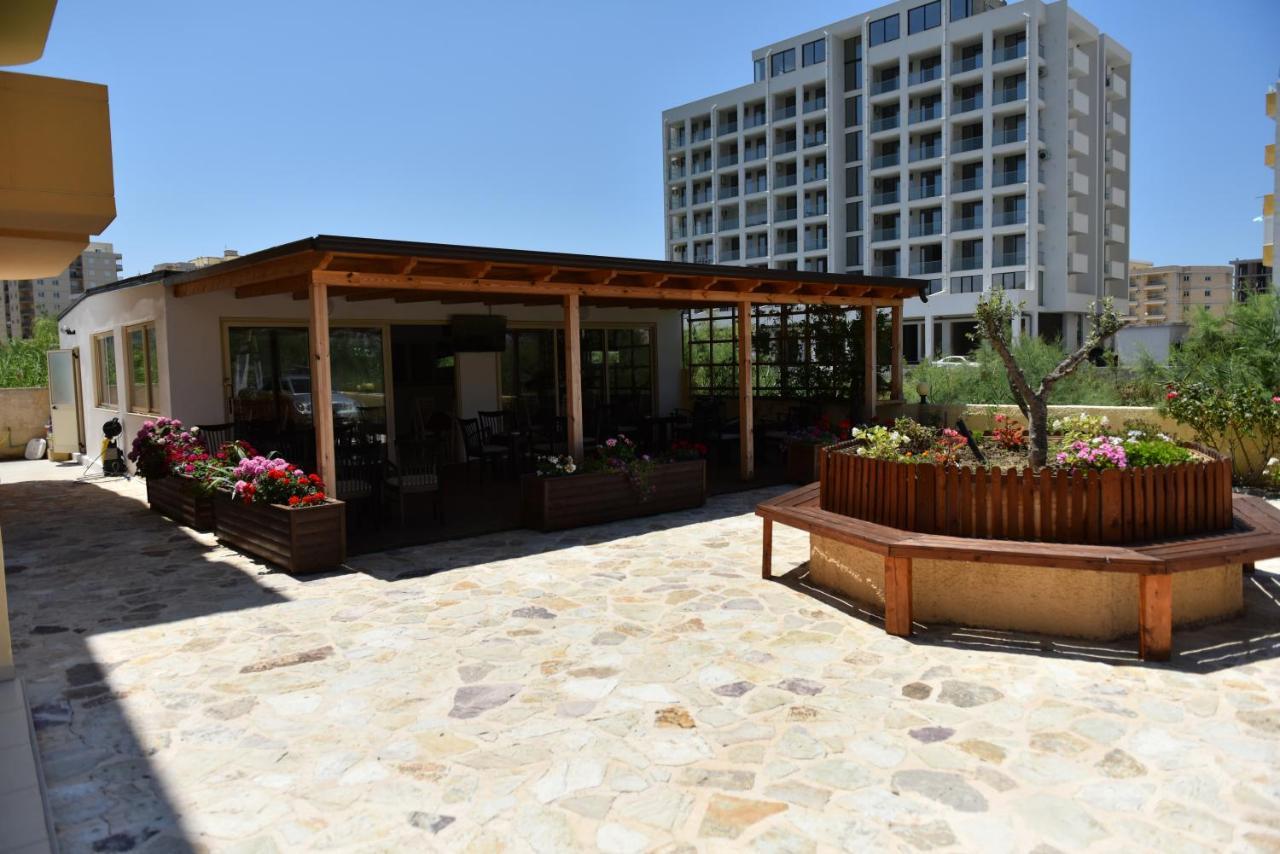 Hotel Kriti Max , Shengjin Shëngjin Buitenkant foto