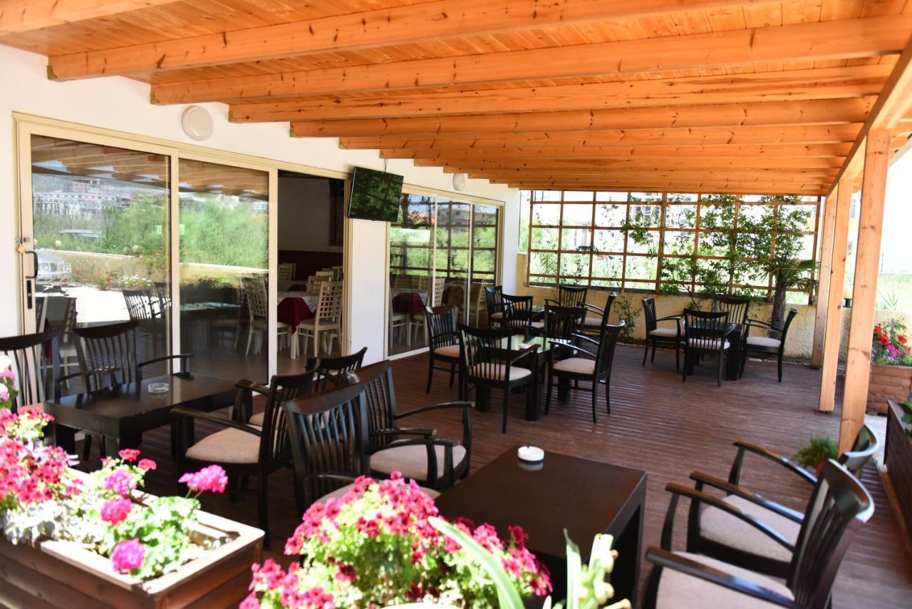 Hotel Kriti Max , Shengjin Shëngjin Buitenkant foto